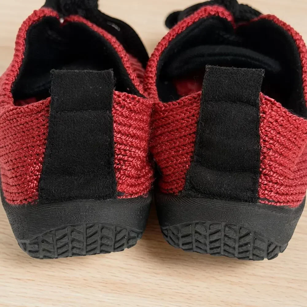 Arcopedico LS Womens Red Knit Lace Up Comfort Walking Shoes Sz 6 EU 36 NWOT